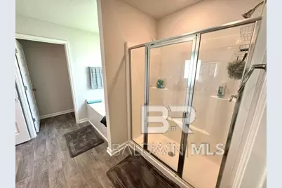 32807 N Pickens Avenue, Lillian, AL 36549 - Photo 23