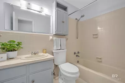 252 S Bayview Street, Fairhope, AL 36532 - Photo 17