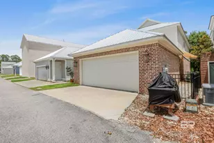 2608 Chastain St, Gulf Shores, AL 36542 - Photo 33