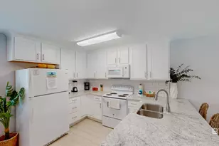 372 E Beach Blvd, Gulf Shores, AL 36542 - Photo 9