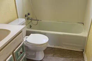 502 E Myrtle Ave, Foley, AL 36535 - Photo 7