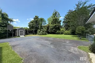 215 W Palm Ave, Foley, AL 36535 - Photo 21