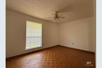 215 W Palm Avenue, Foley, AL 36535 - Photo 15