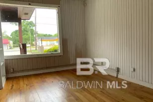 606 D'Olive St, Bay Minette, AL 36507 - Photo 3