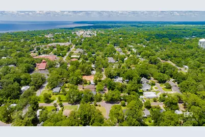 406 Fairland Avenue, Fairhope, AL 36532 - Photo 11