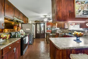 813 S White Ave, Bay Minette, AL 36507 - Photo 33