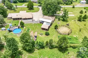 813 S White Ave, Bay Minette, AL 36507 - Photo 3