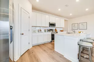 402 W Shriver Ave, Summerdale, AL 36580 - Photo 7