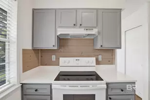 125 E 22nd Ave, Gulf Shores, AL 36542 - Photo 11