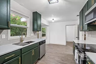 3655 S Claridge Rd, Mobile, AL 36608 - Photo 13