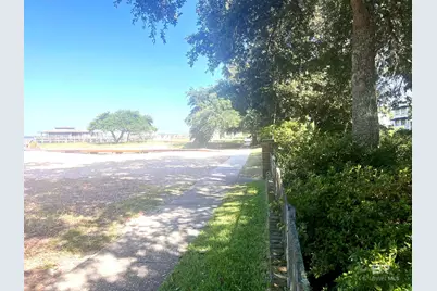 17497 Scenic Highway 98, Fairhope, AL 36532 - Photo 53