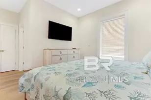 115 W 10th St, Gulf Shores, AL 36542 - Photo 27