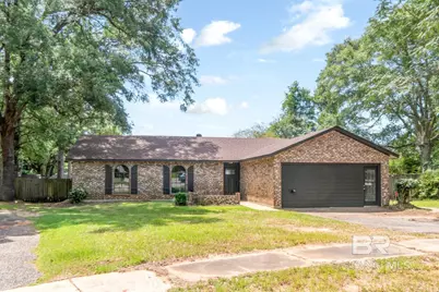 5805 Holly Hill Court, Mobile, AL 36609 - Photo 1