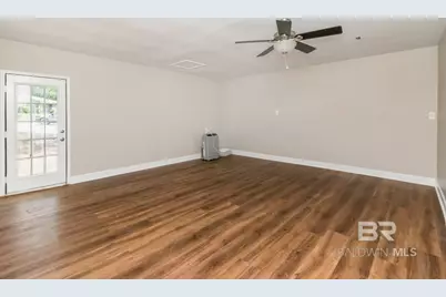 5805 Holly Hill Court, Mobile, AL 36609 - Photo 17