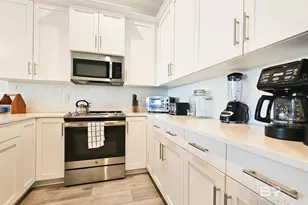 115 W 10th St, Gulf Shores, AL 36542 - Photo 13