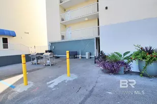 327 E Beach Blvd, Gulf Shores, AL 36542 - Photo 21