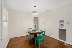 2867 Thornhill Dr, Mobile, AL 36606 - Photo 9