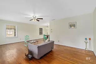 2867 Thornhill Dr, Mobile, AL 36606 - Photo 5