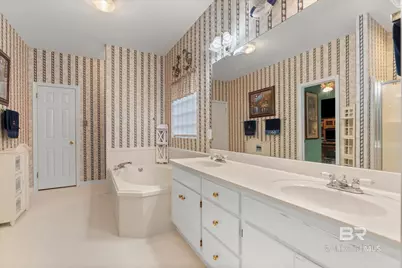 8050 N St Jude Circle, Mobile, AL 36695 - Photo 15