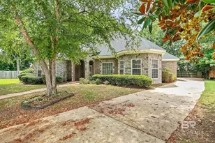 9422 Montpelier Pl, Daphne, AL 36526 - Photo 3