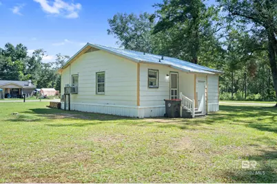 320 E Mango Street, Bay Minette, AL 36507 - Photo 5
