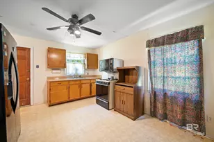 320 E Mango St, Bay Minette, AL 36507 - Photo 7