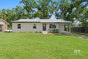 7915 Twin Beech Rd, Fairhope, AL 36532 - Photo 1