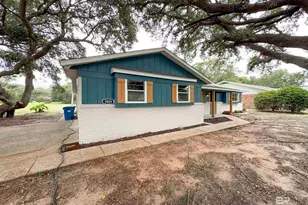 1409 E Fairway Dr, Gulf Shores, AL 36542 - Photo 13