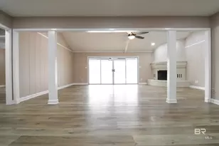 1409 E Fairway Dr, Gulf Shores, AL 36542 - Photo 25