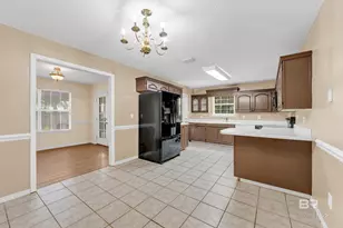 255 Maple Cir, Daphne, AL 36526 - Photo 17