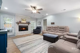 2274 E Christopher Dr, Mobile, AL 36609 - Photo 7