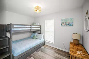 979 W Lagoon Ave, Gulf Shores, AL 36542 - Photo 15