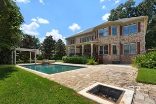 814 Darrah St, Fairhope, AL 36532 - Photo 3