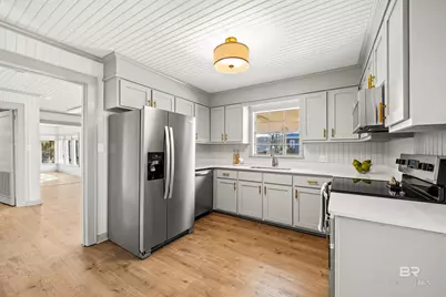 106 N White Avenue, Bay Minette, AL 36507 - Photo 3