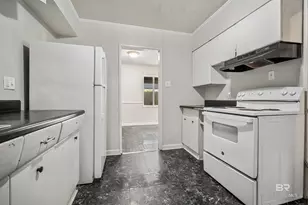 3014 Farcott St, Mobile, AL 36606 - Photo 9