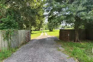 29049 Loper Rd, Loxley, AL 36551 - Photo 3