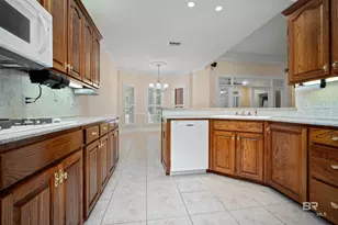 715 Natchez Trail Ct, Mobile, AL 36609 - Photo 3