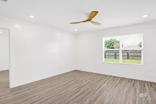 22433 Aleutian Ave, Foley, AL 36535 - Photo 11