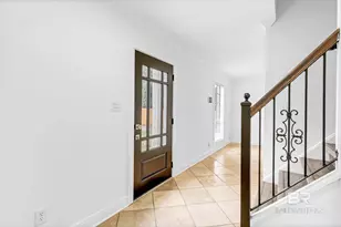 4705 Sherry Ct, Mobile, AL 36693 - Photo 9