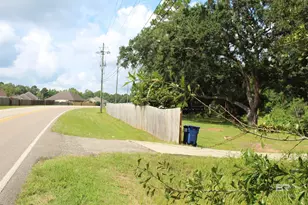 9300 Jeff Hamilton Rd, Mobile, AL 36695 - Photo 7