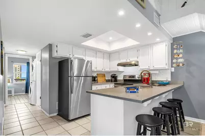 1041 W Lagoon Avenue #304, Gulf Shores, AL 36542 - Photo 3