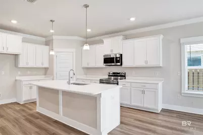 390 Wickman Avenue, Gulf Shores, AL 36542 - Photo 11