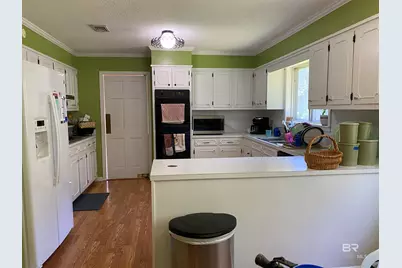 698 Garrett Street, Brewton, AL 36426 - Photo 9