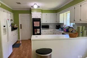 698 Garrett St, Brewton, AL 36426 - Photo 9