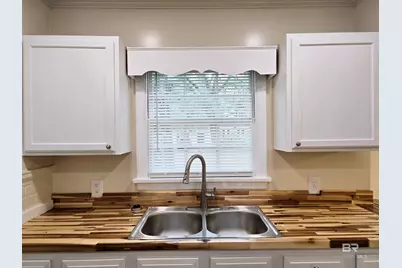 2713 Briley Street, Mobile, AL 36606 - Photo 9