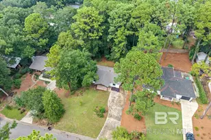 409 Frederick Ave, Fairhope, AL 36532 - Photo 33