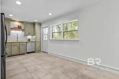 409 Frederick Avenue, Fairhope, AL 36532 - Photo 11