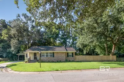 2105 Upham Place, Mobile, AL 36607 - Photo 5
