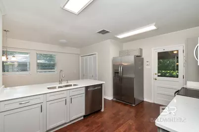 2105 Upham Place, Mobile, AL 36607 - Photo 11