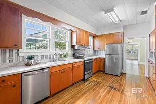 24 McPhillips Ave, Mobile, AL 36604 - Photo 7